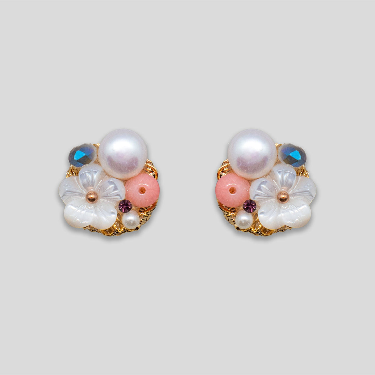 Shell Flower Cluster Studs - White/Pink