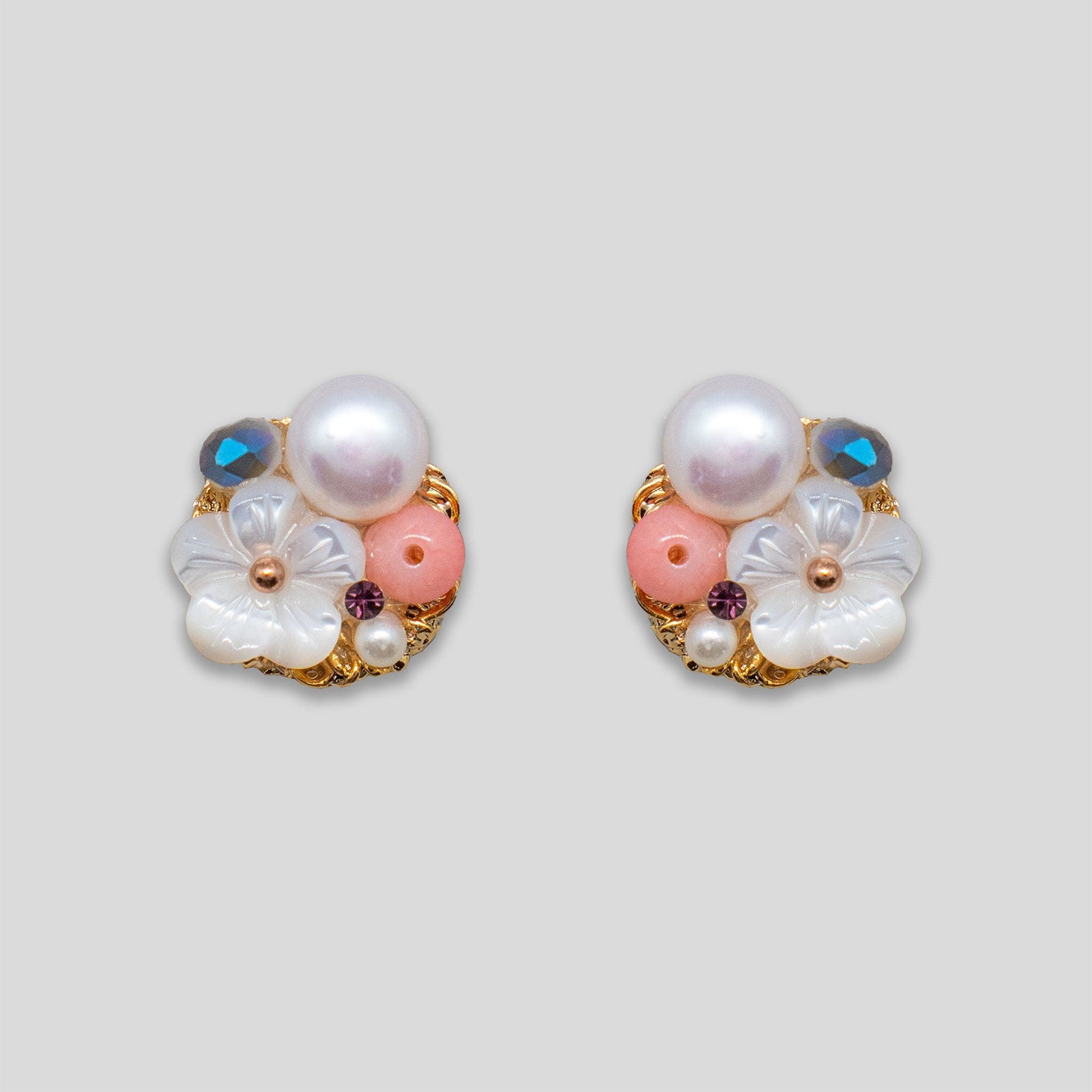 Shell Flower Cluster Studs - White/Pink